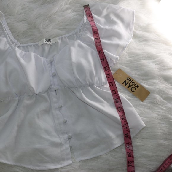 Madden NYC White Flutter Sleeve Button Front Top - Size Small, NWT - Picture 8 of 8